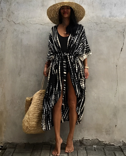 Hanami - Kimono voor op het Strand