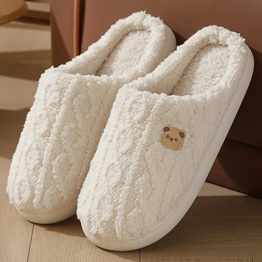 CozyPaw™ – Gebreide Pantoffels met Berenmotief
