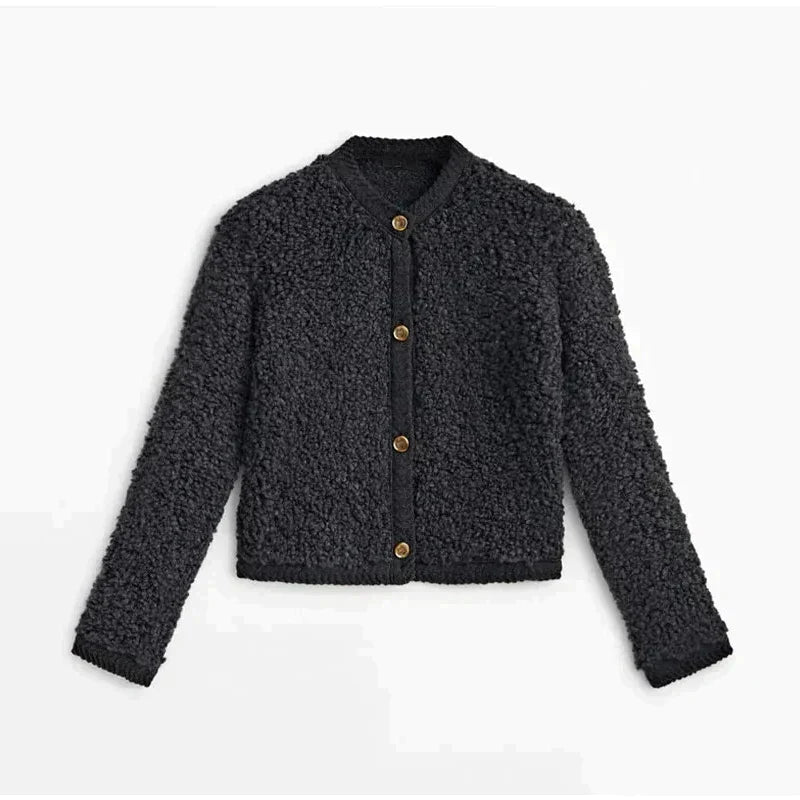WoolyKnit™ – Zachte Teddy Cardigan met Gouden Knopen