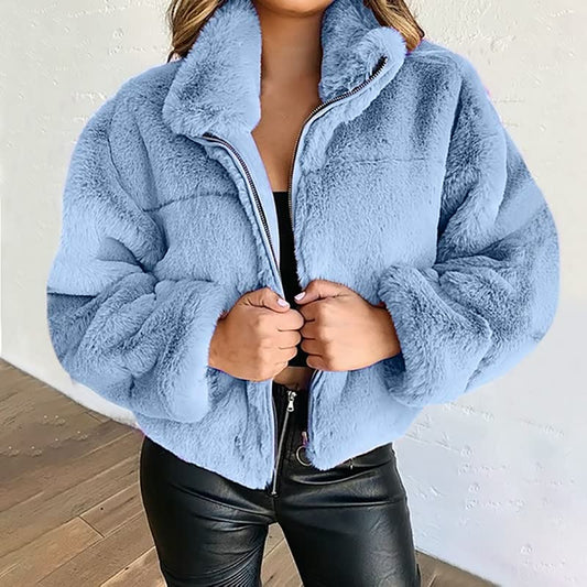 UrbanPlush™ – Oversized Faux Fur Jacket