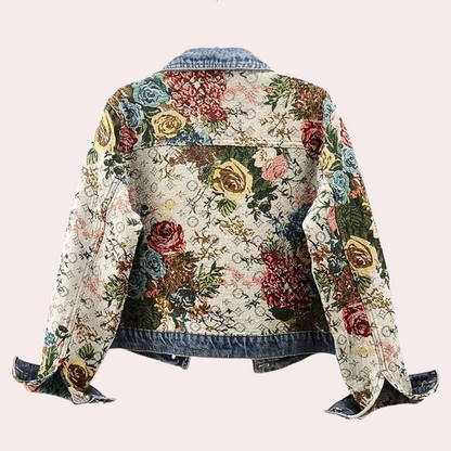 Marilyn
– Spijkerjas met bloemenmotieven